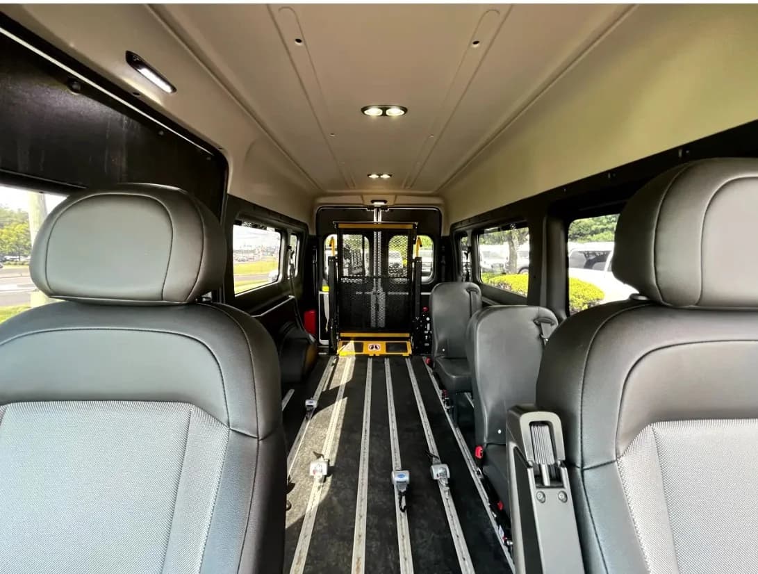 2023 Ram ProMaster 2500 ADA - Image 7
