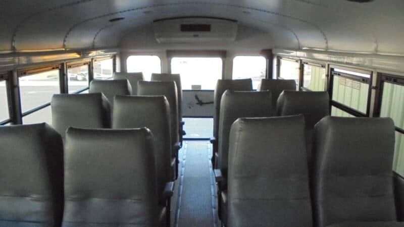 2005 GMC Thomas Type A Activity Bus - Image 4