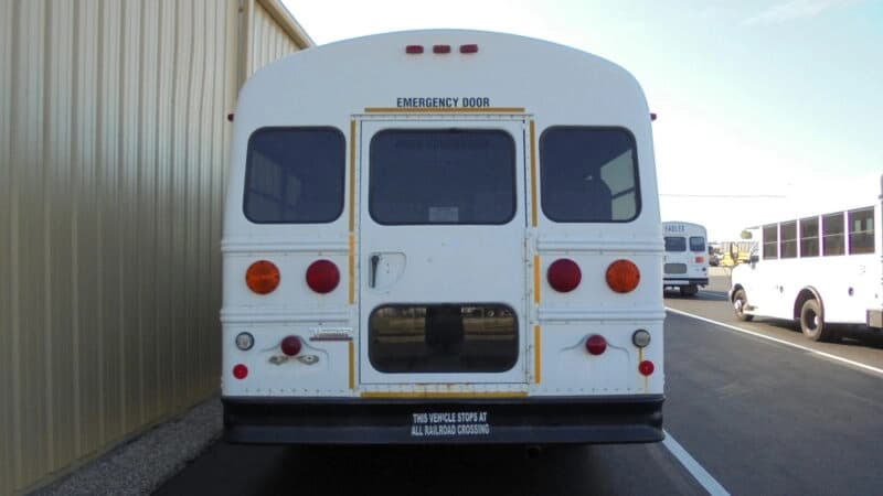 2005 GMC Thomas Type A Activity Bus - Image 3
