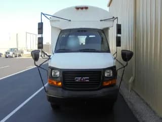2005 Chevrolet Thomas bus
