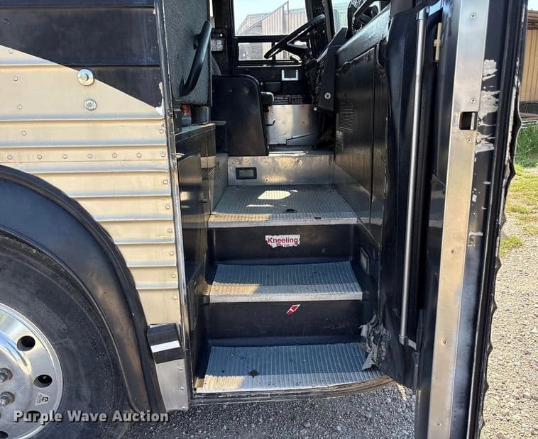 1996 Prevost Xl Coach coach bus Coach - Image 28