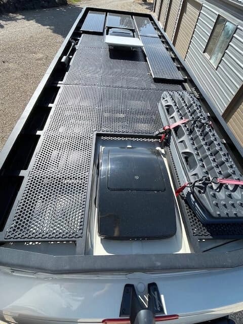 2021 Mercedes Benz Sprinter 4X4 Sprinter Van - Image 17