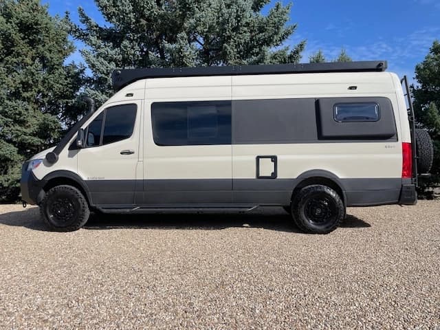 2021 Mercedes Benz Sprinter 4X4 Sprinter Van - Image 5