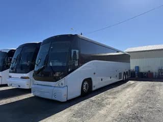 2016 MCI J4500 bus