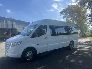 2022 Mercedes Benz Sprinter bus
