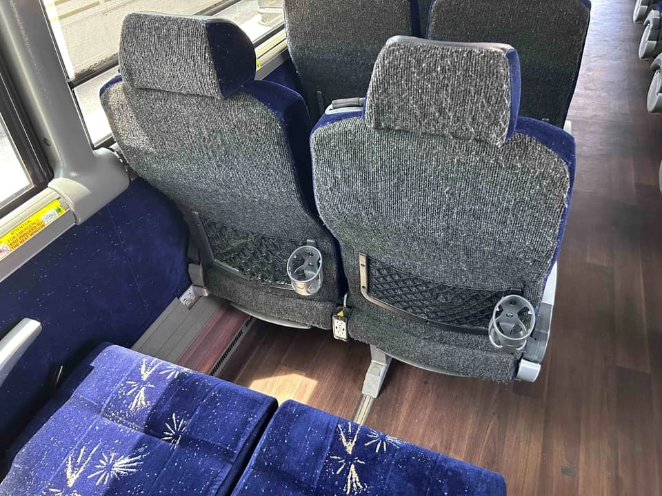 2017 MCI J4500 Coach Bus - Image 11