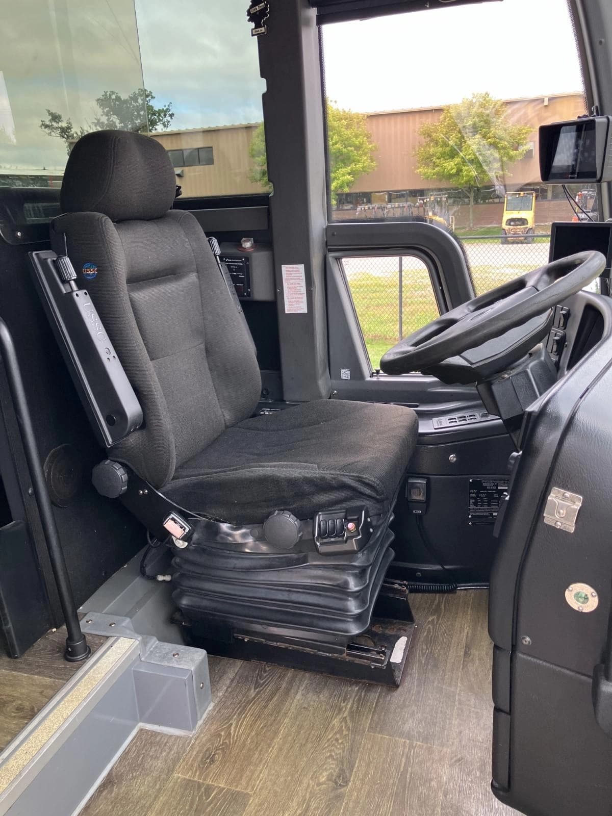 2020 Prevost X3-45 Coach Bus - Image 6