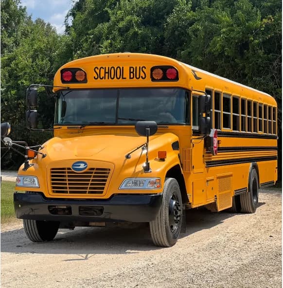 2020 Blue Bird Vision AC - Image 2