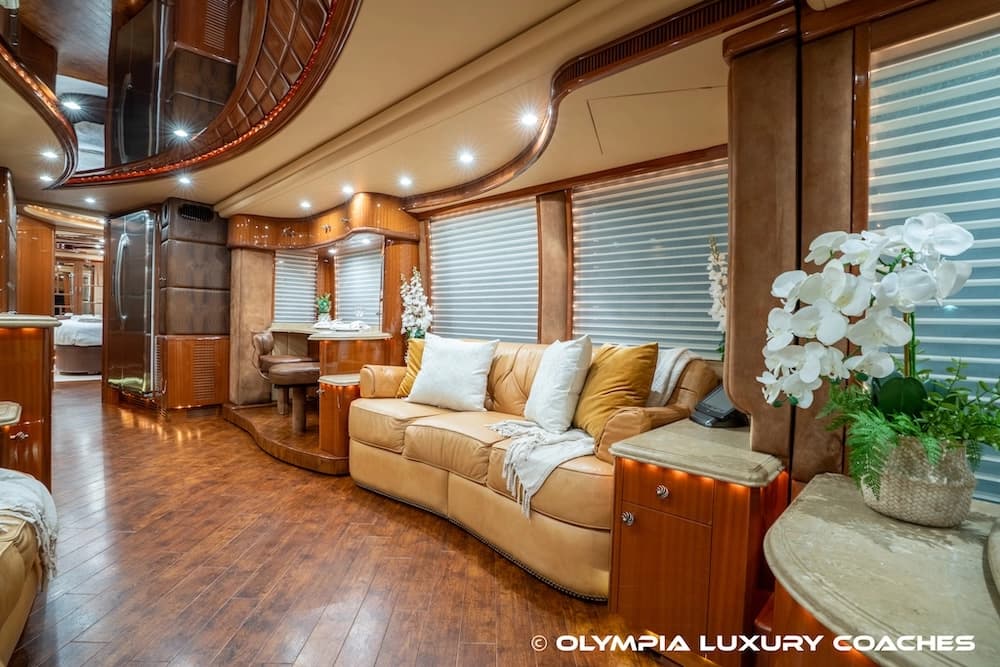2009 Prevost Liberty Elegant Lady H3-45 Coach - Image 34