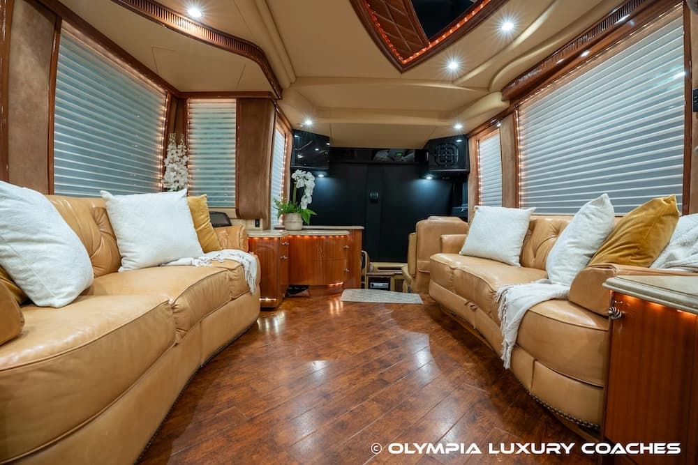 2009 Prevost Liberty Elegant Lady H3-45 Coach - Image 41