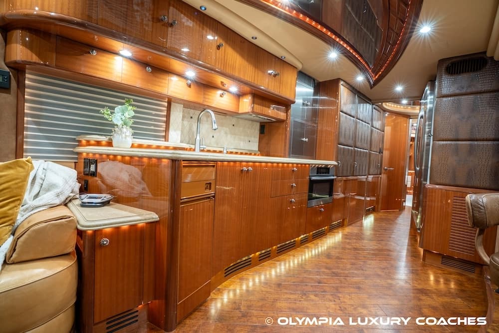 2009 Prevost Liberty Elegant Lady H3-45 Coach - Image 45