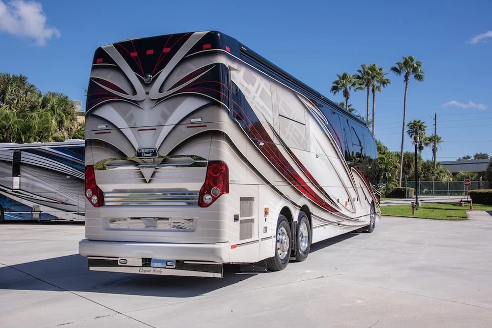 2019 Prevost Elegant Lady H3-45 Motorhome - Image 2