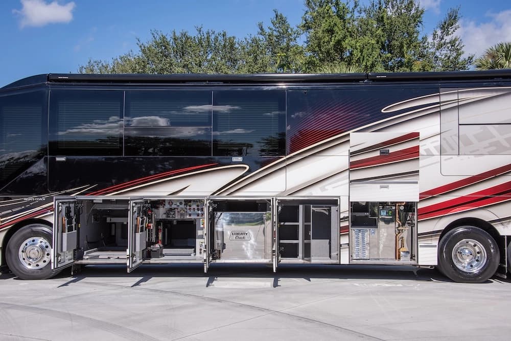 2019 Prevost Elegant Lady H3-45 Motorhome - Image 7
