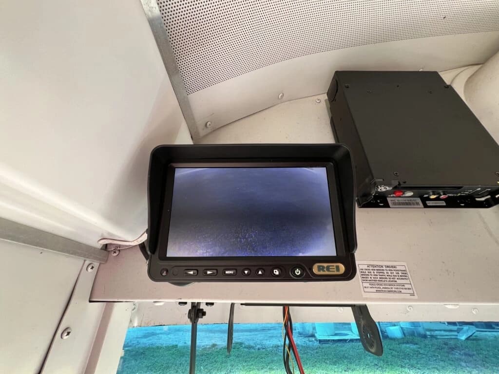 2018 Blue Bird T3RE Activity Bus - Image 11