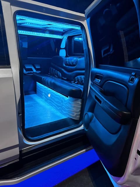 2022 Moonlight Escalade 200 Stretch bus