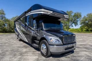 2022 Entegra Accolade 37M bus