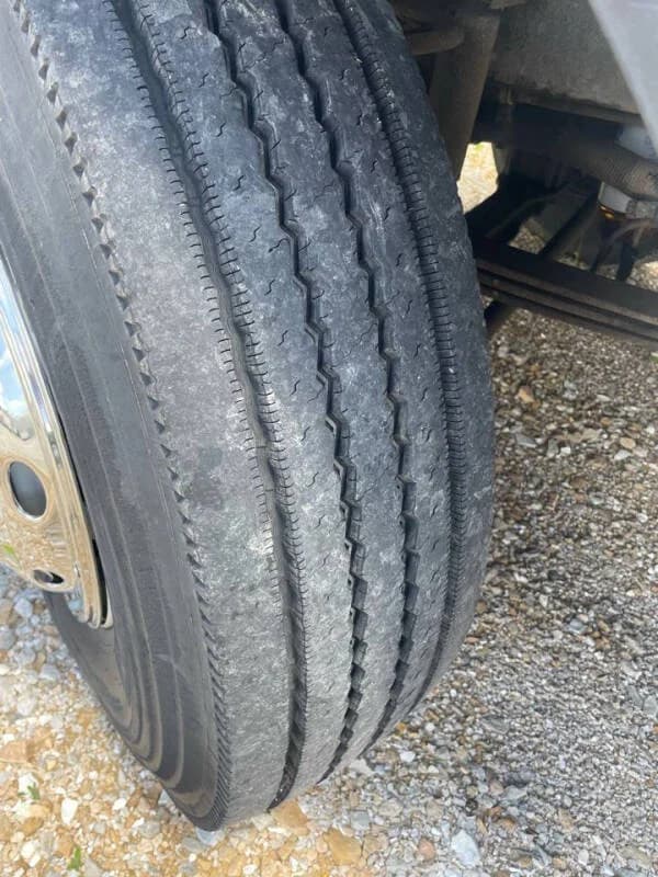 2013 Thomas Transit-Liner Flat Nose - Image 12