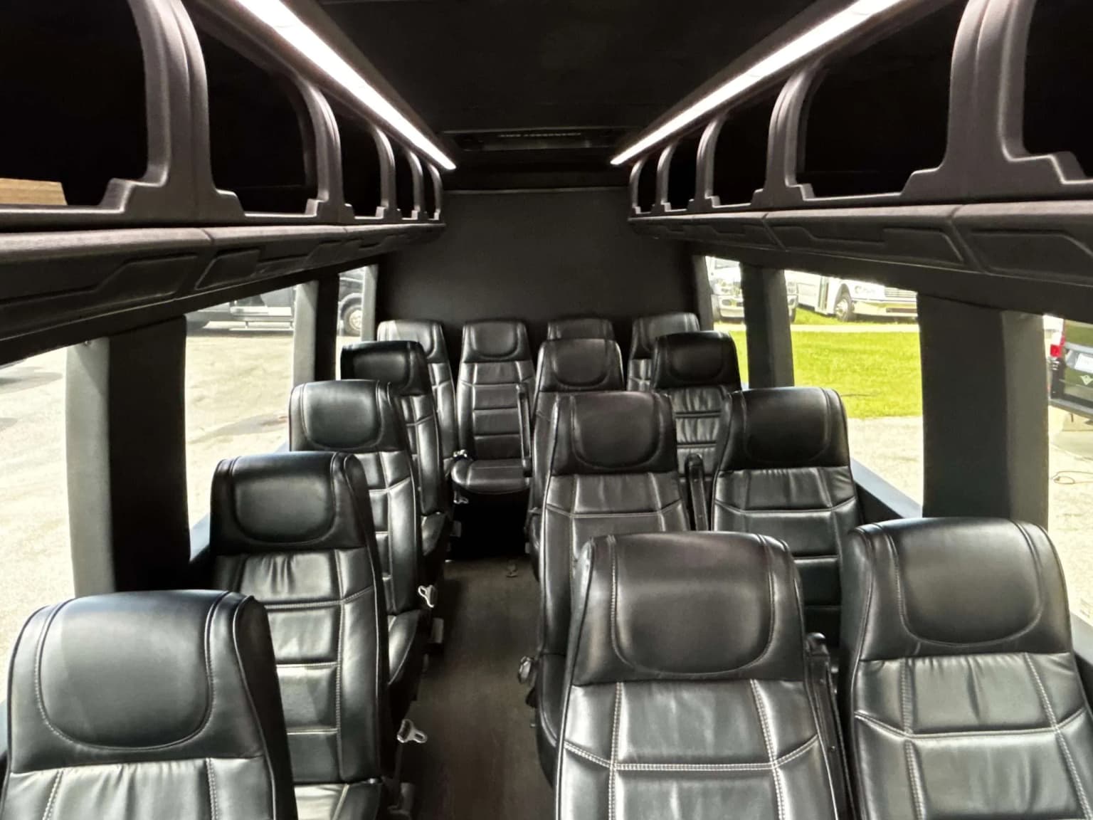 2017 Mercedes Executive Sprinter 14P - Image 10