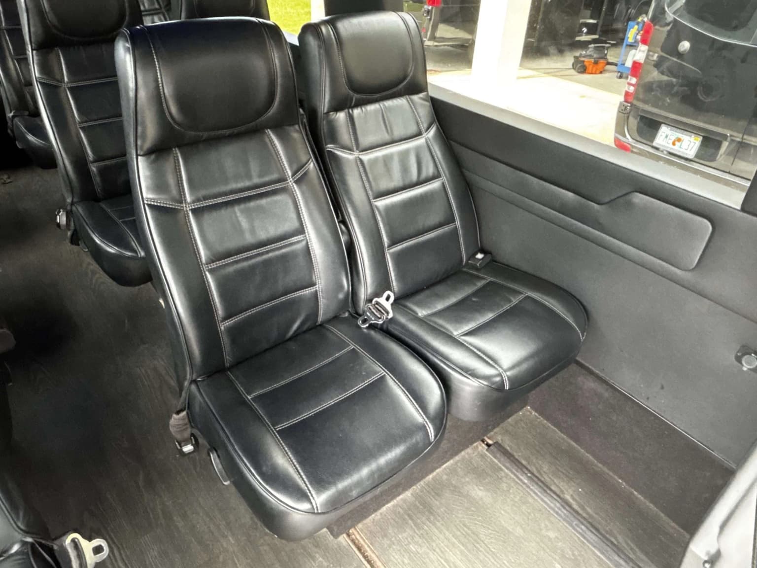 2017 Mercedes Executive Sprinter 14P - Image 11