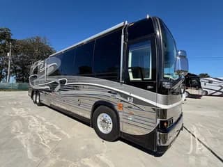 2002 Prevost Country Coach XLII 40 bus