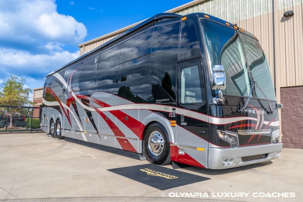 2018 Prevost Millennium H3-45 Coach - Image 31
