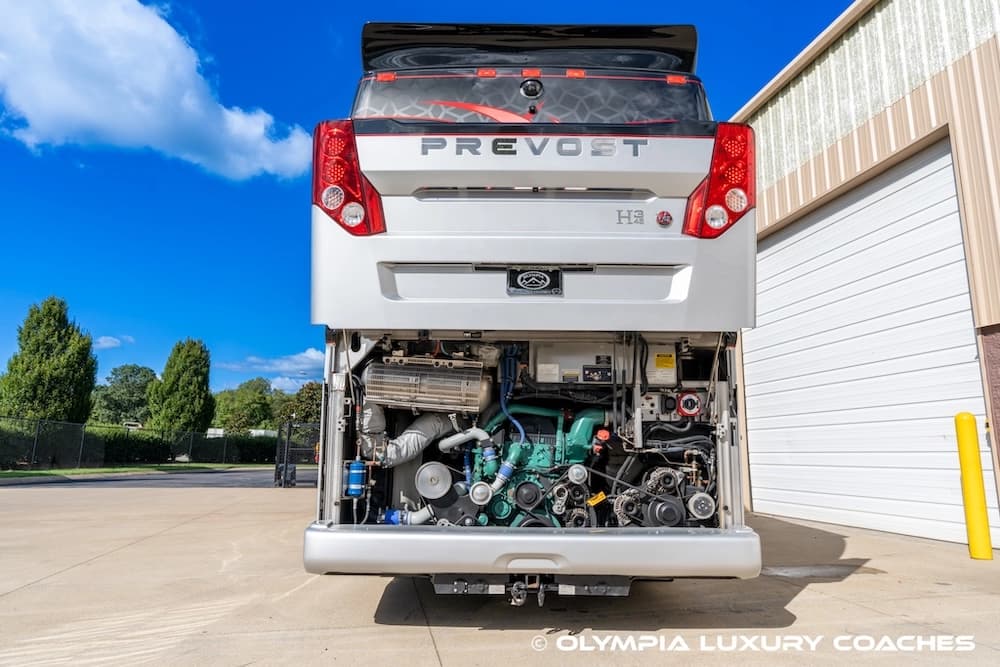 2018 Prevost Millennium H3-45 Coach - Image 6