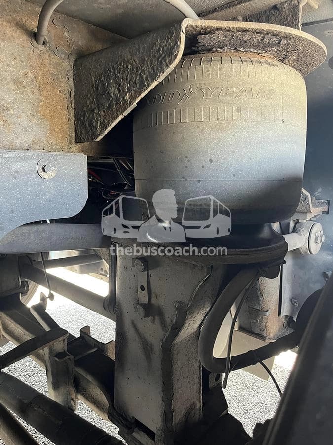 2006 Prevost H3-45 - Image 7