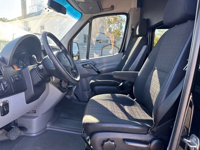 2014 Mercedes Benz Sprinter 3500 Limo Van - Image 7