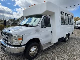 2014 Ford E350 bus