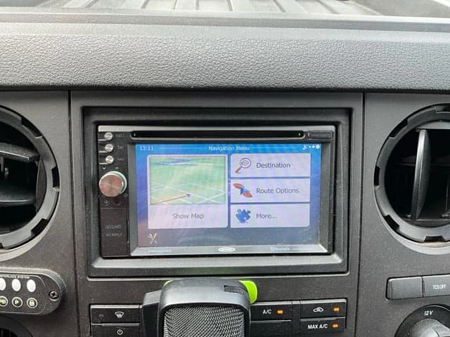 2015 Ford F550 Super Duty Turtle Top Odyssey XL ADA Shuttle Bus - Image 43