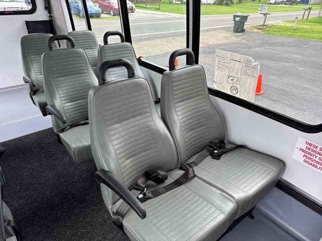 2019 Ford E350 Goshen Coach ADA Shuttle Bus - Image 17