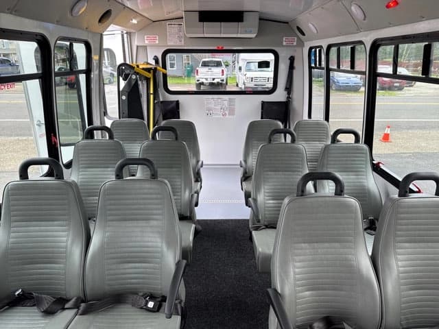 2019 Ford E350 Goshen Coach ADA Shuttle Bus - Image 19