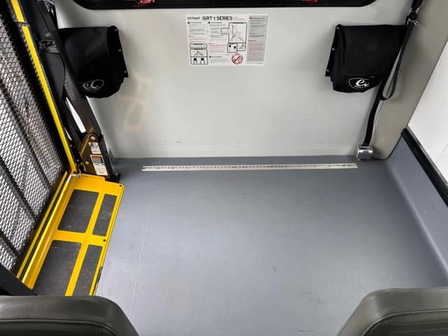 2019 Ford E350 Goshen Coach ADA Shuttle Bus - Image 20