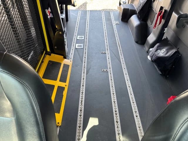 2021 Ford Transit 150 XL ADA - Image 21