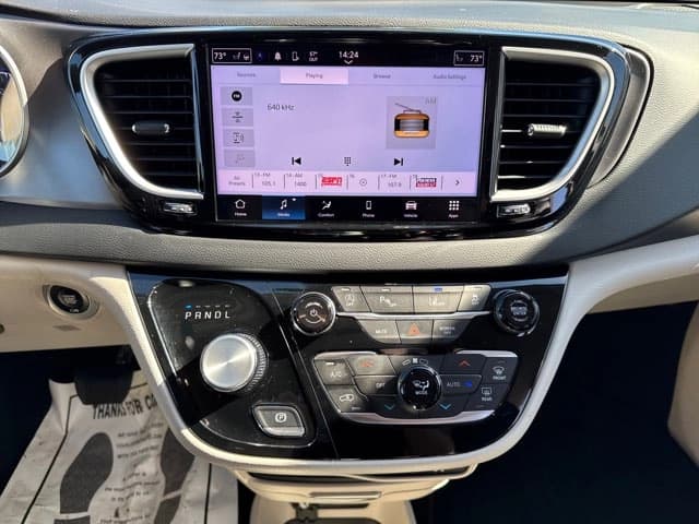 2023 Chrysler Pacifica - Image 29