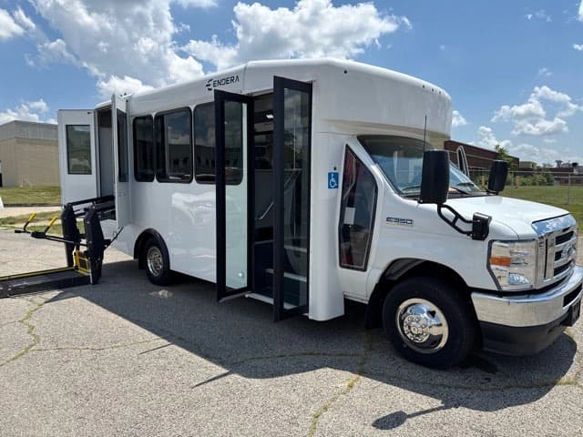 2023 Ford E350 Endera ADA Shuttle Bus - Image 14