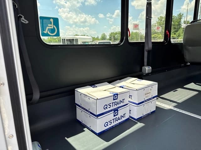 2023 Ford E350 Endera ADA Shuttle Bus - Image 7