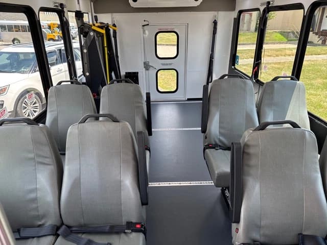 2023 Ford E350 Endera ADA Shuttle Bus - Image 10