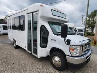 2023 Ford E450 bus