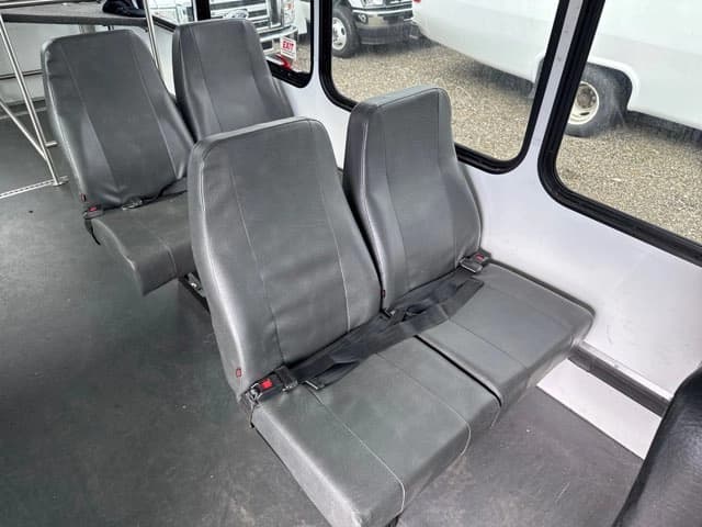 2023 Ford E450 Starcraft ADA Shuttle Bus - Image 12