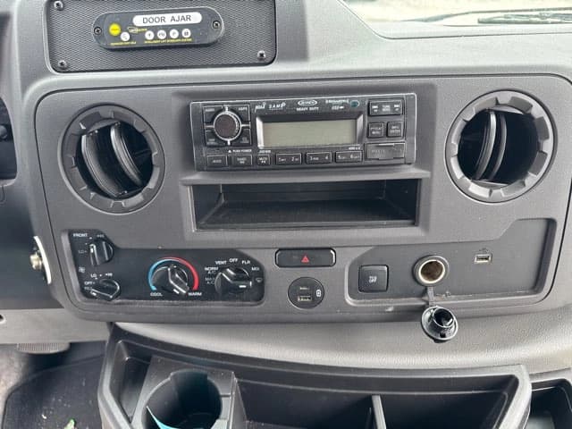 2023 Ford E450 Starcraft ADA Shuttle Bus - Image 19