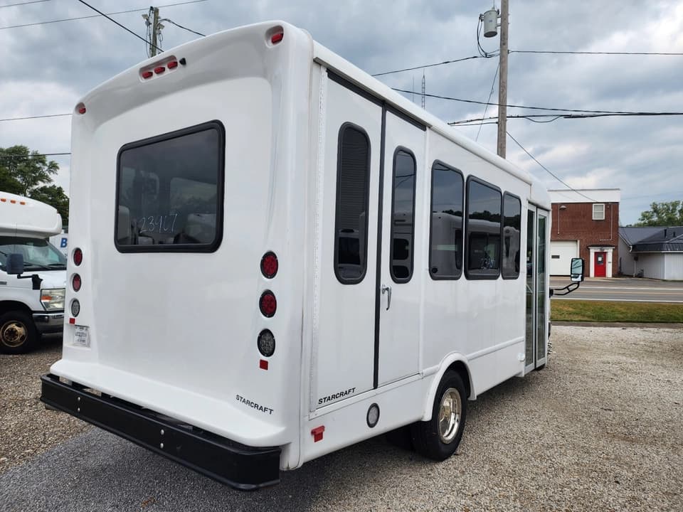 2023 Ford E450 Starcraft ADA Shuttle Bus - Image 5