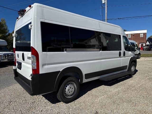 2024 RAM ProMaster 2500 Passenger Van - Image 3