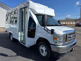 2024 Ford E350 bus