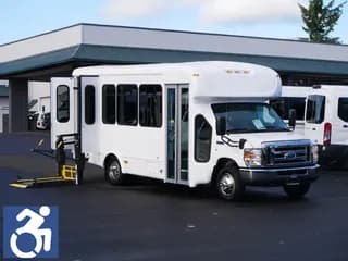 2019 Starcraft Allstar bus