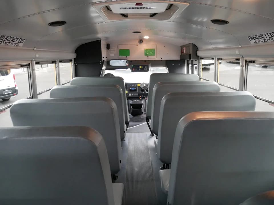 2015 Chevrolet Thomas School Bus - Image 8