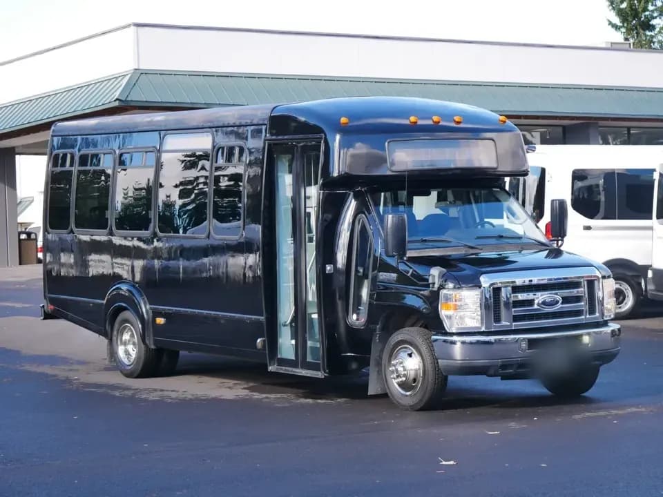 2012 Ford Goshen Shuttle Bus - Image 1