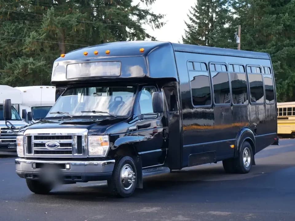 2012 Ford Goshen Shuttle Bus - Image 2