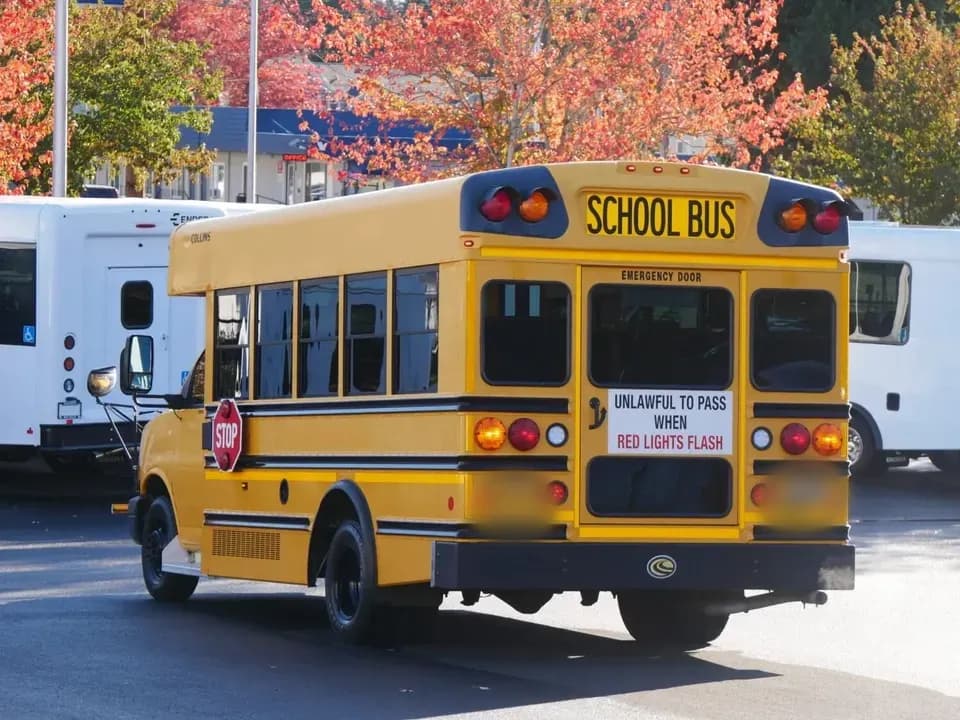 2011 Chevrolet Collins Super Bantam School Bus - Image 4