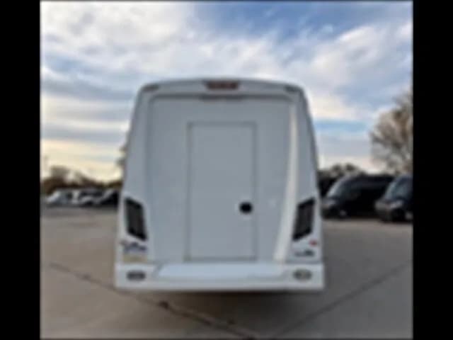 2017 Freightliner M2 - Image 4